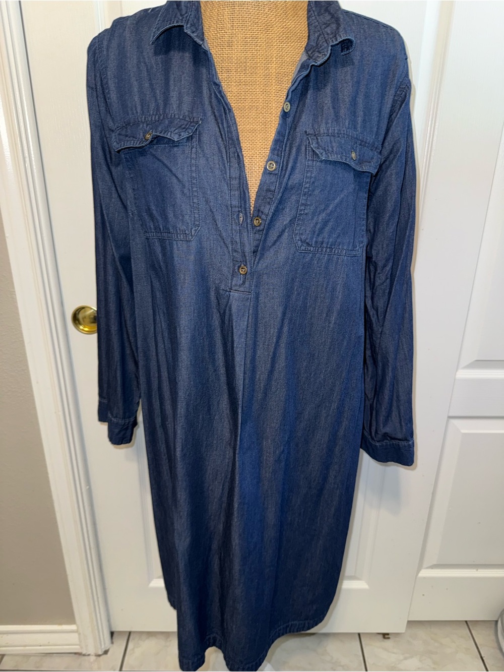 Old Navy Indigo Maternity Denim Shirt Dress